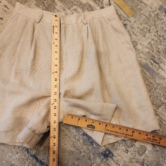 NWT Vintage Nordstrom Linen Beige highrise pleated lined shorts. Size 16 - Picture 9 of 16